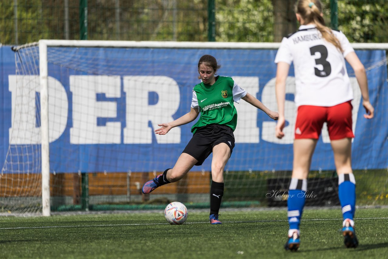 Bild 190 - wCJ Hamburger SV - Heeslinger SC : Ergebnis: 7:0